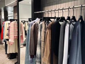 欧美国产精品一二三产品在哪买？高品质服装、鞋子等你来选