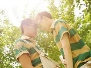 中国无套 Gay 男男 Gv2022：激情四射的同志激情视频，带你体验真实的同志世界